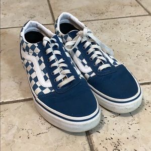 VANS shoes - Like New